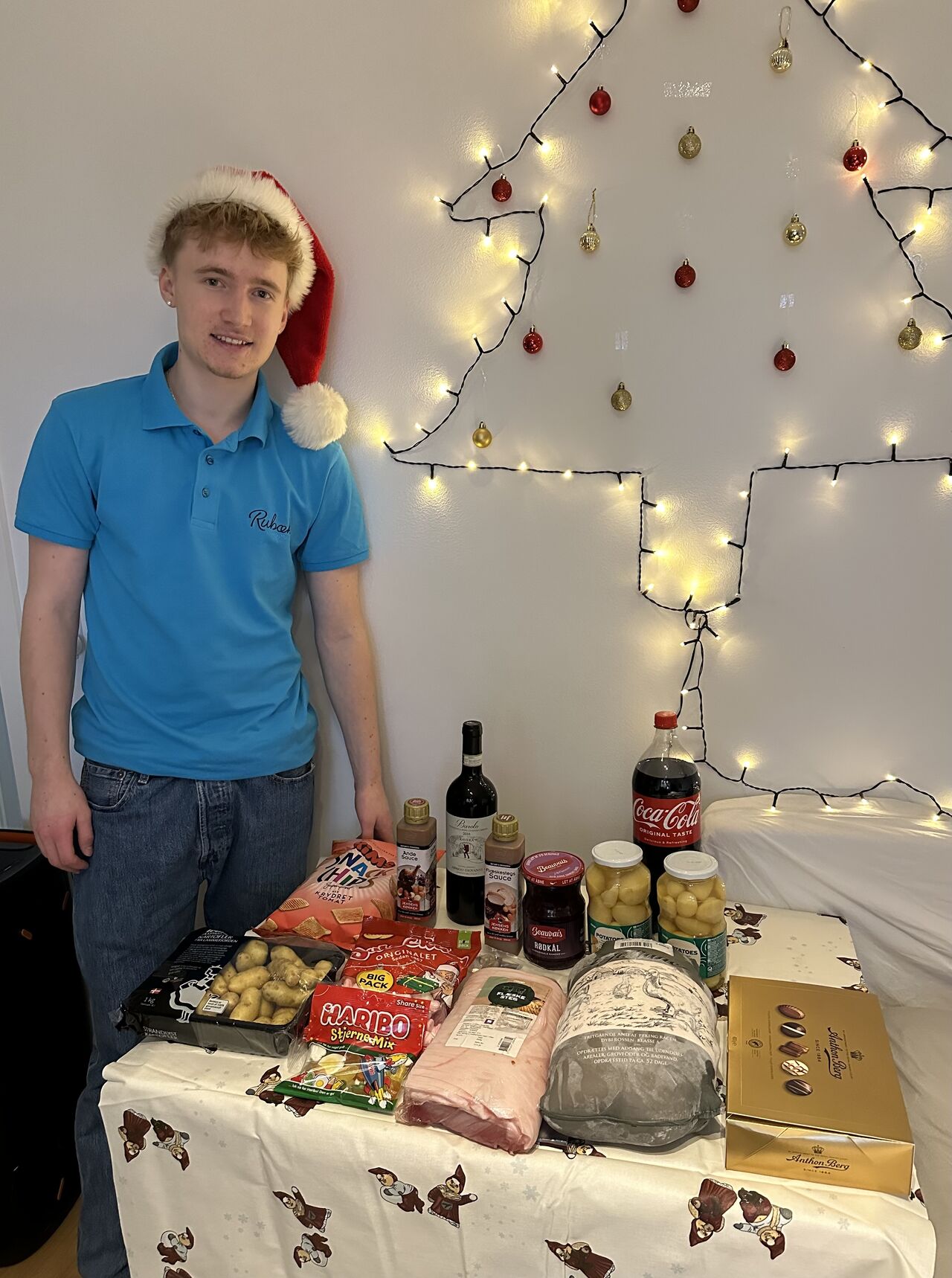 25 børnefamilier får glæde af en julekurv fra Rubæk Rengøring.