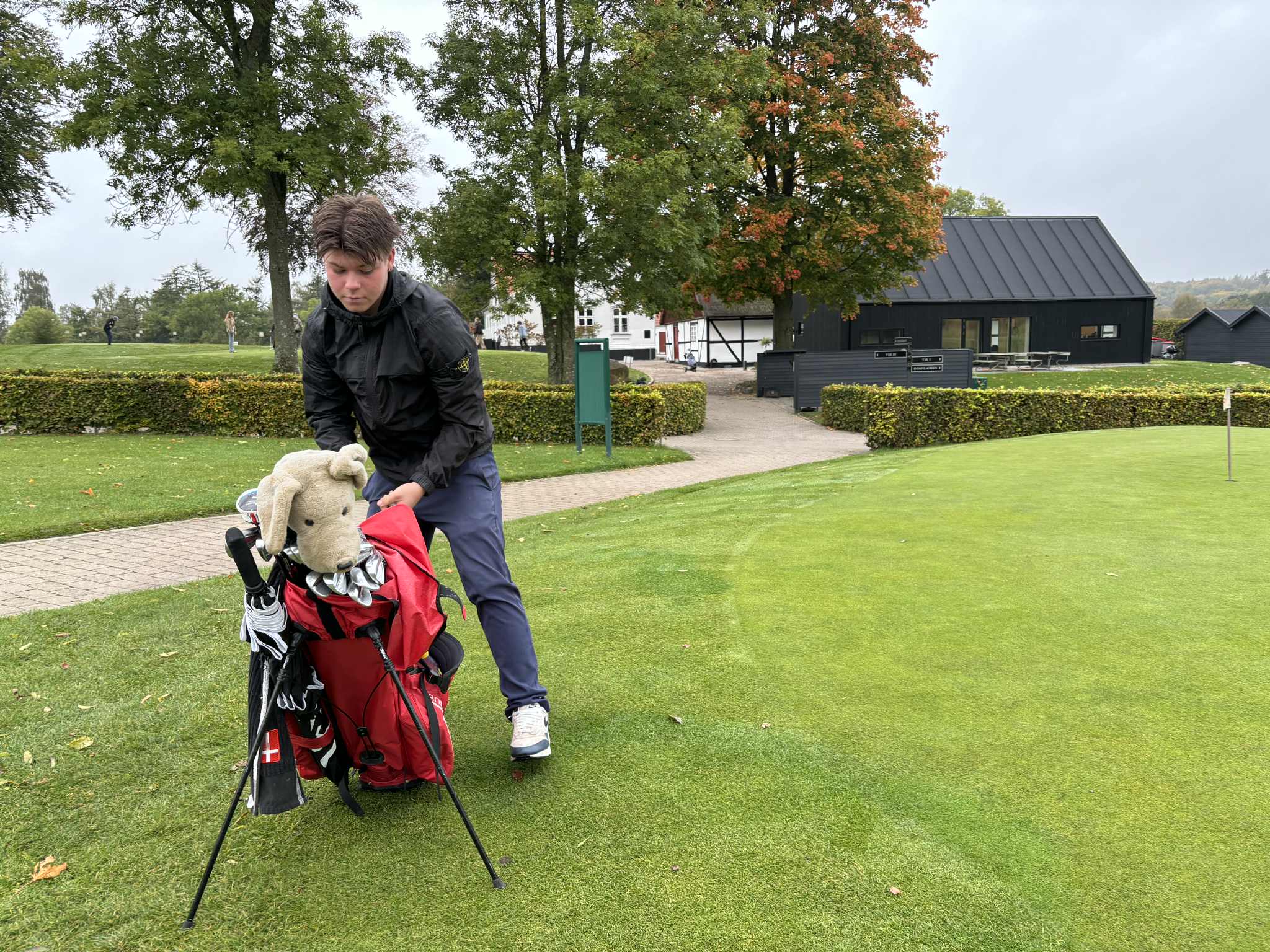 Oscar Risager Krxton skal pakke golfbaggen. Han skal til EM for hold i Spanien.
