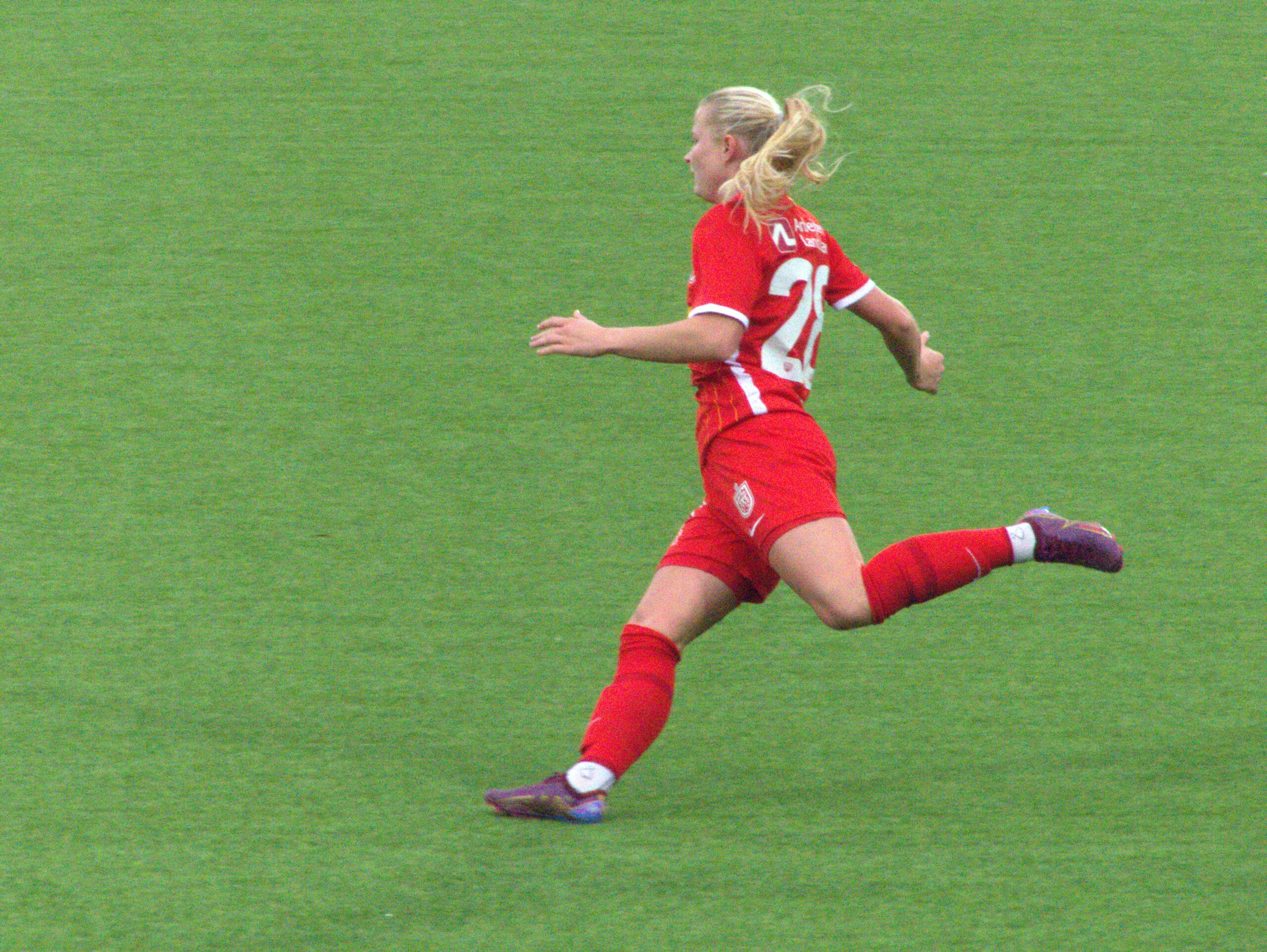 164 kampe og et mesterskab blev det til for Cecilie Larsen i FC Nordsjælland.