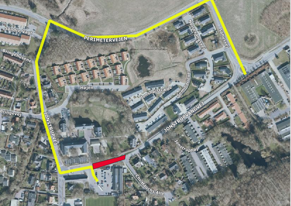 I uge 41 og 42 vil der været spærret i det røde felt. Skitse: Furesø Kommune.
