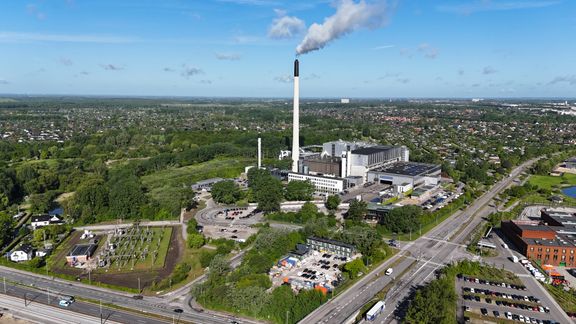 Værløse Almennyttige Boligseslkab betaler ekstraregningen fra Vestforbrænding under protest, indtil sagen er afklaret ved Forsyningstilsynet. Pressefoto: Vestforbrænding.